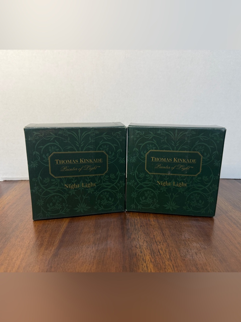 Thomas Kinkade Night Light Box - Dark Green & Gold